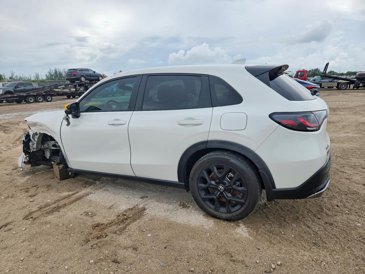 2025 Honda Hr-V Sport - Фото 2