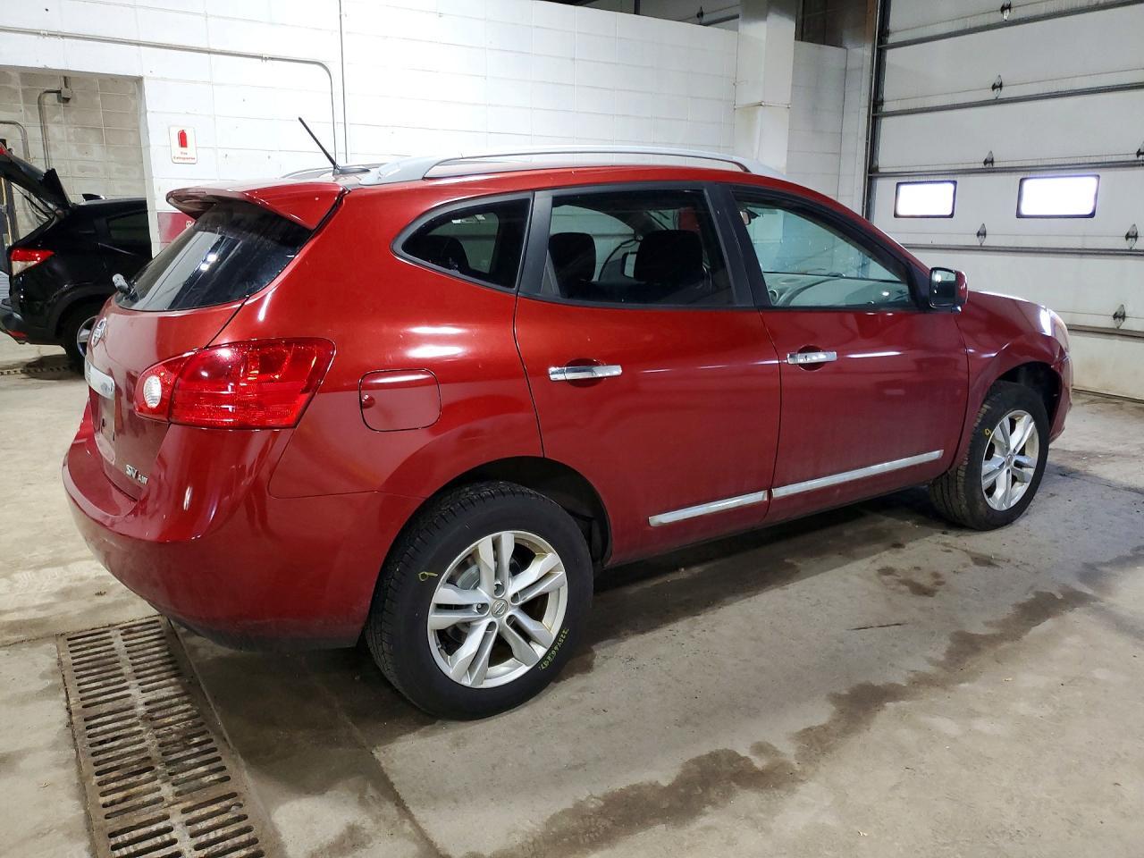 2013 Nissan Rogue S - Фото 3