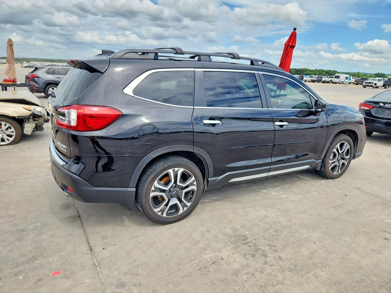 2024 Subaru Ascent Touring - Image 3