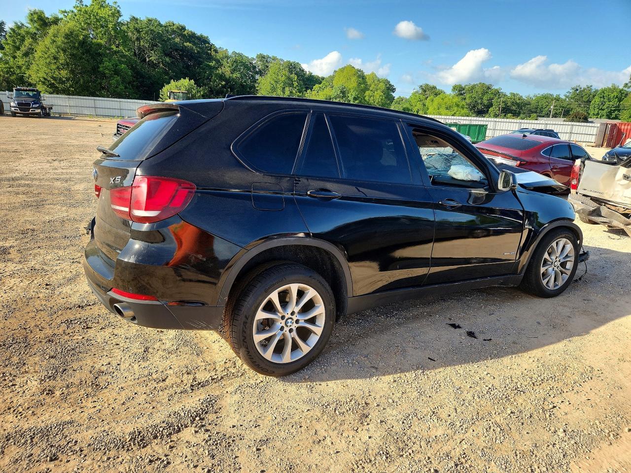 2016 BMW X5 xDrive35I - Фото 3