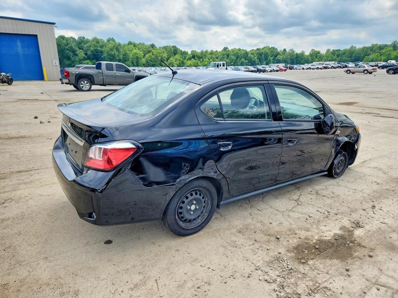 2024 Mitsubishi Mirage G4 Es - Фото 3