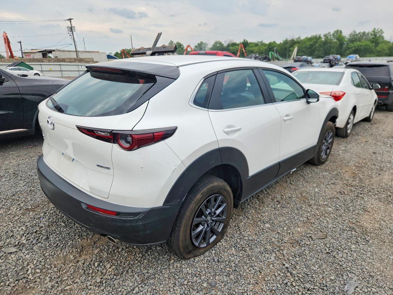 2025 Mazda Cx-30 - Image 3