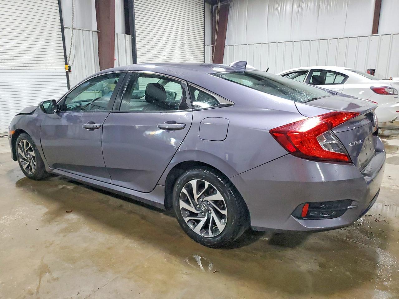 2017 Honda Civic Ex - Image 2