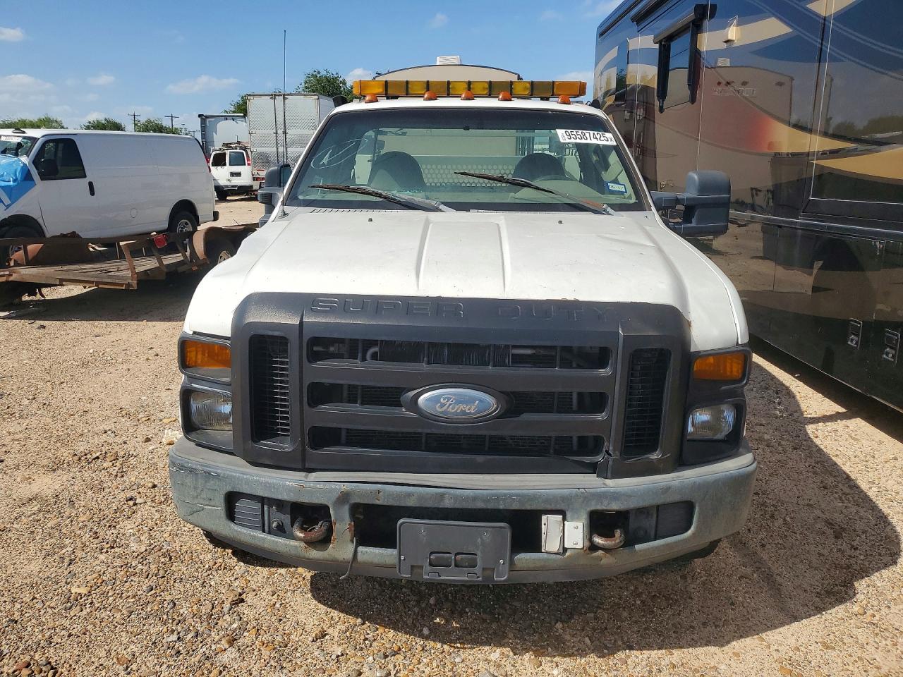 2008 Ford F350 Srw Super Duty - Image 5