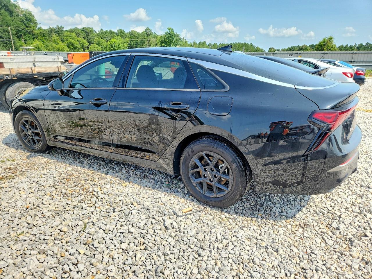 2026 Kia K5 Lxs - Image 2