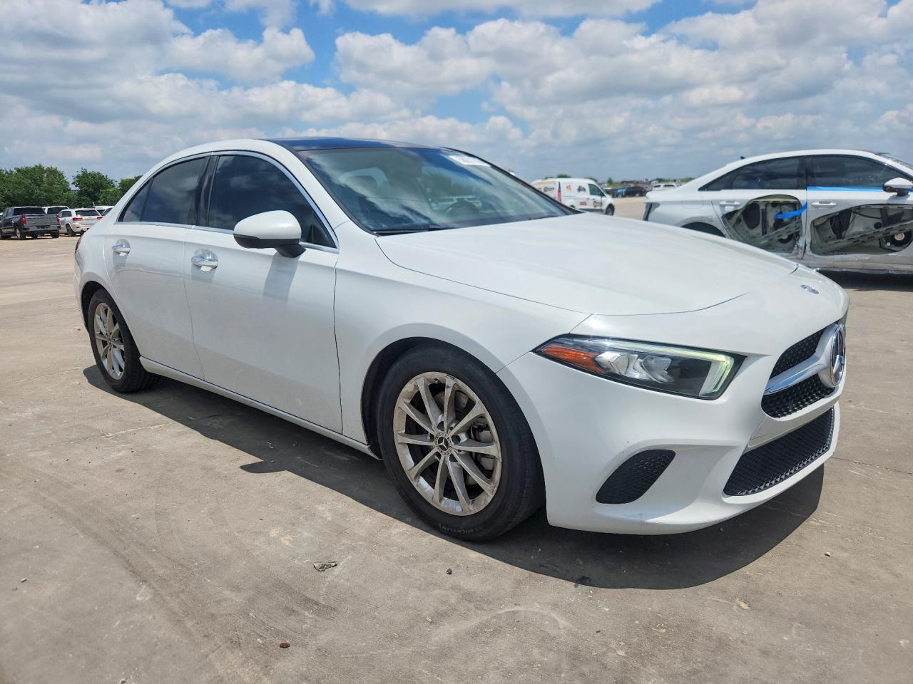 2020 Mercedes-Benz A 220 - Image 4