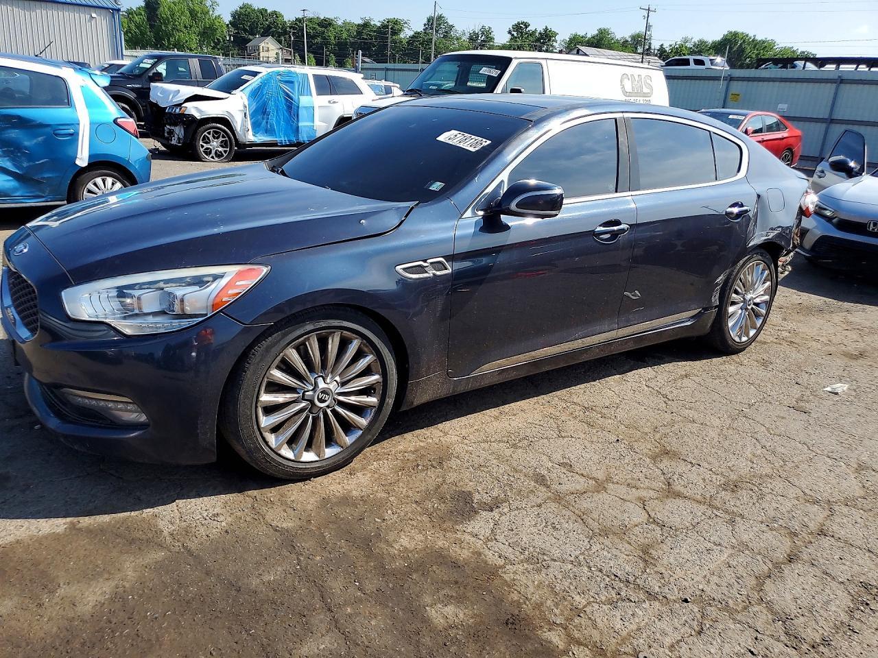 2015 Kia K900 Luxury