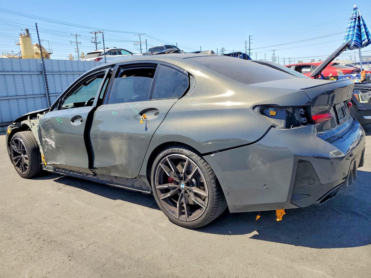 2025 BMW M340I - Фото 2