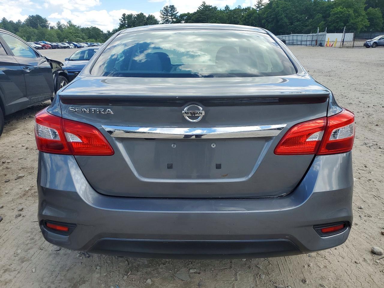 2019 Nissan Sentra S - Фото 6