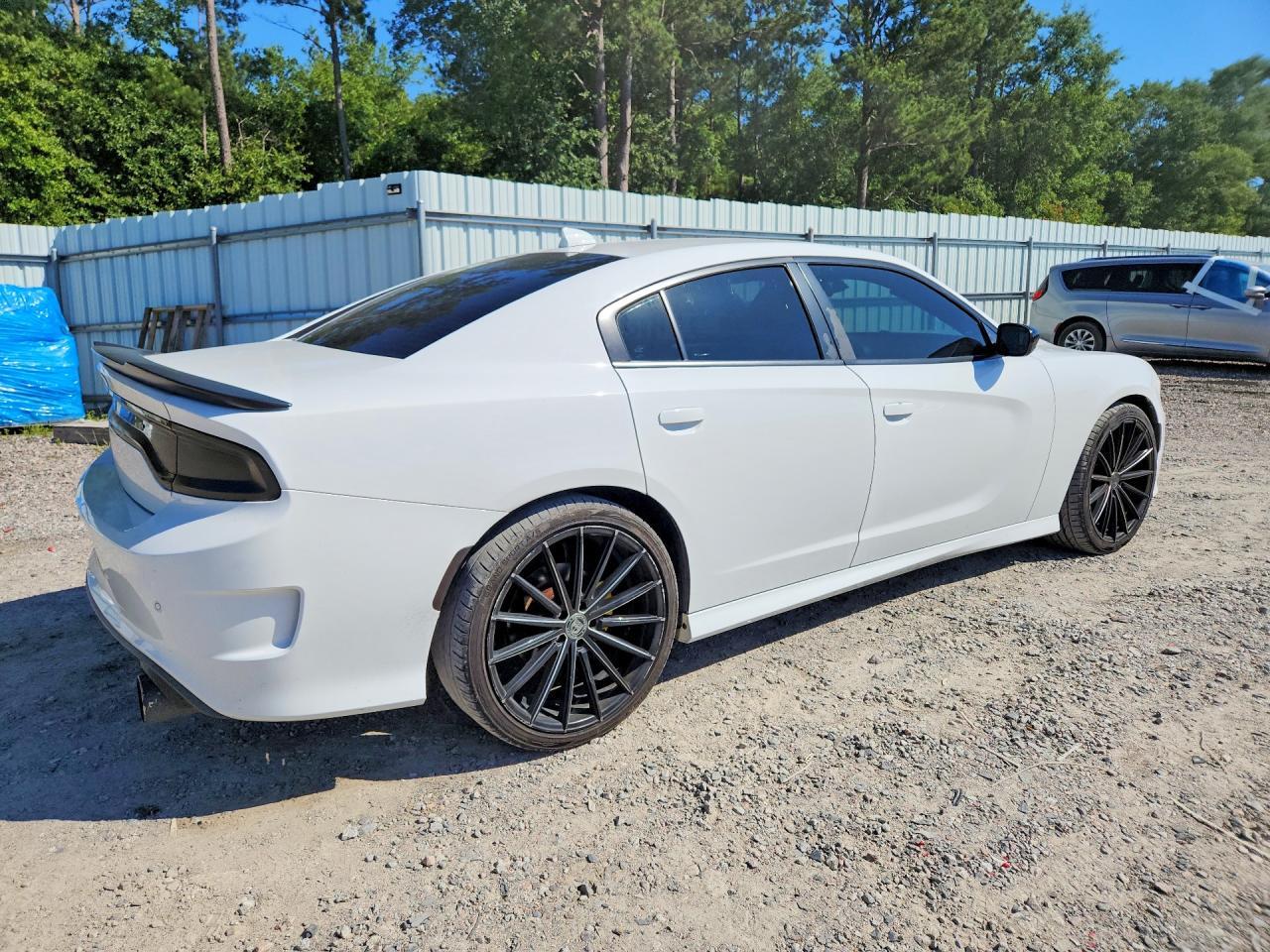 2020 Dodge Charger R/T - Image 3