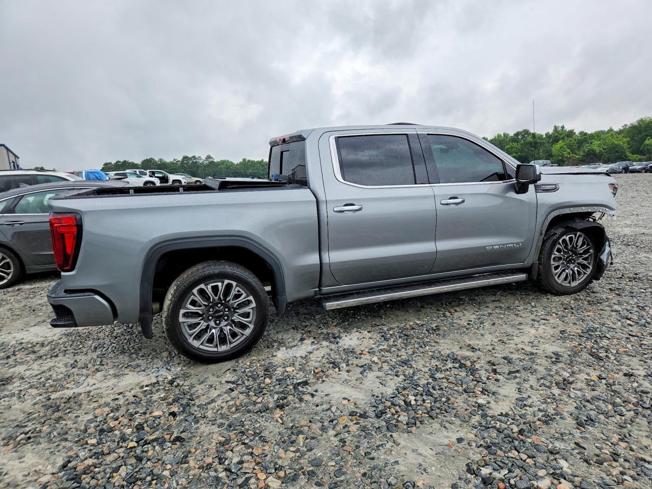 2023 GMC Sierra K1500 Denali Ultimate - Image 3