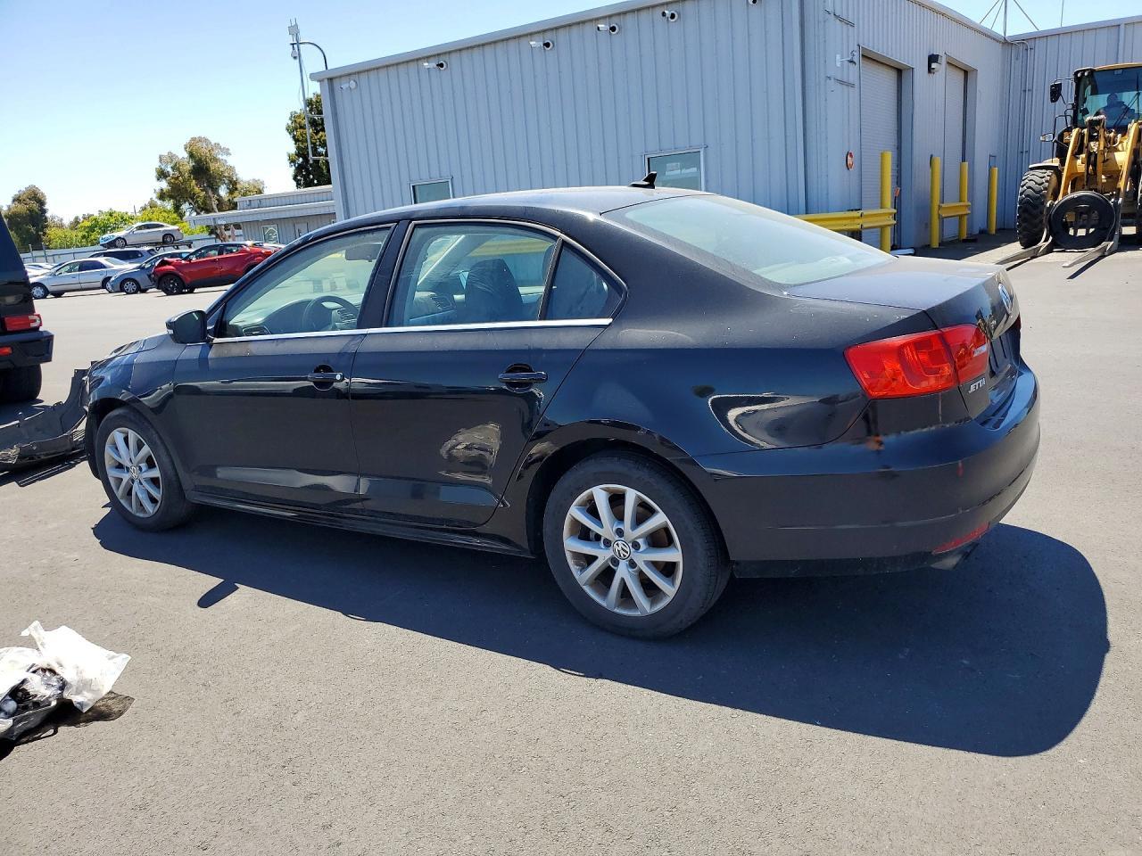 2013 Volkswagen Jetta Se - Фото 2