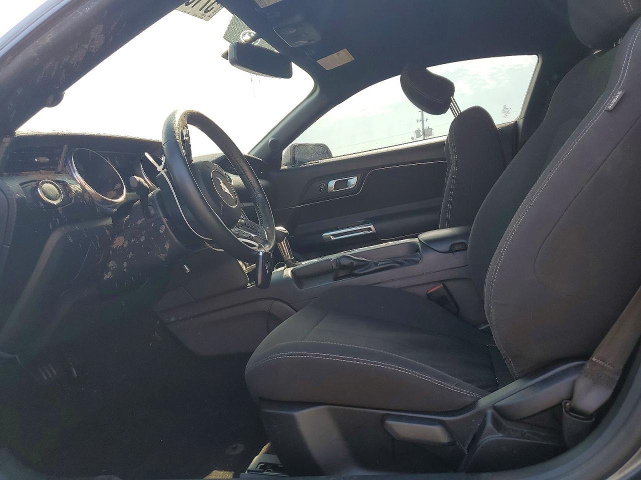 2020 Ford Mustang - Image 7
