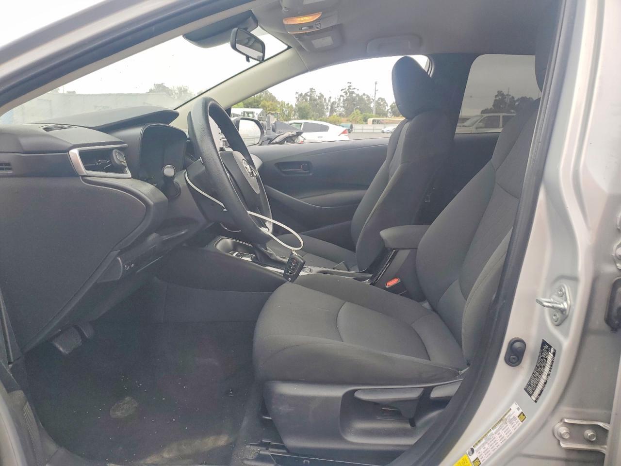 2022 Toyota Corolla Le - Фото 7