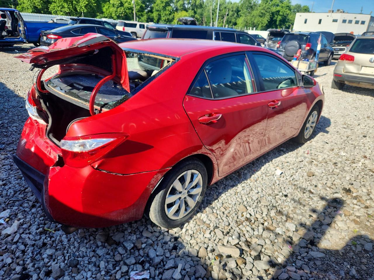 2016 Toyota Corolla Le - Image 3