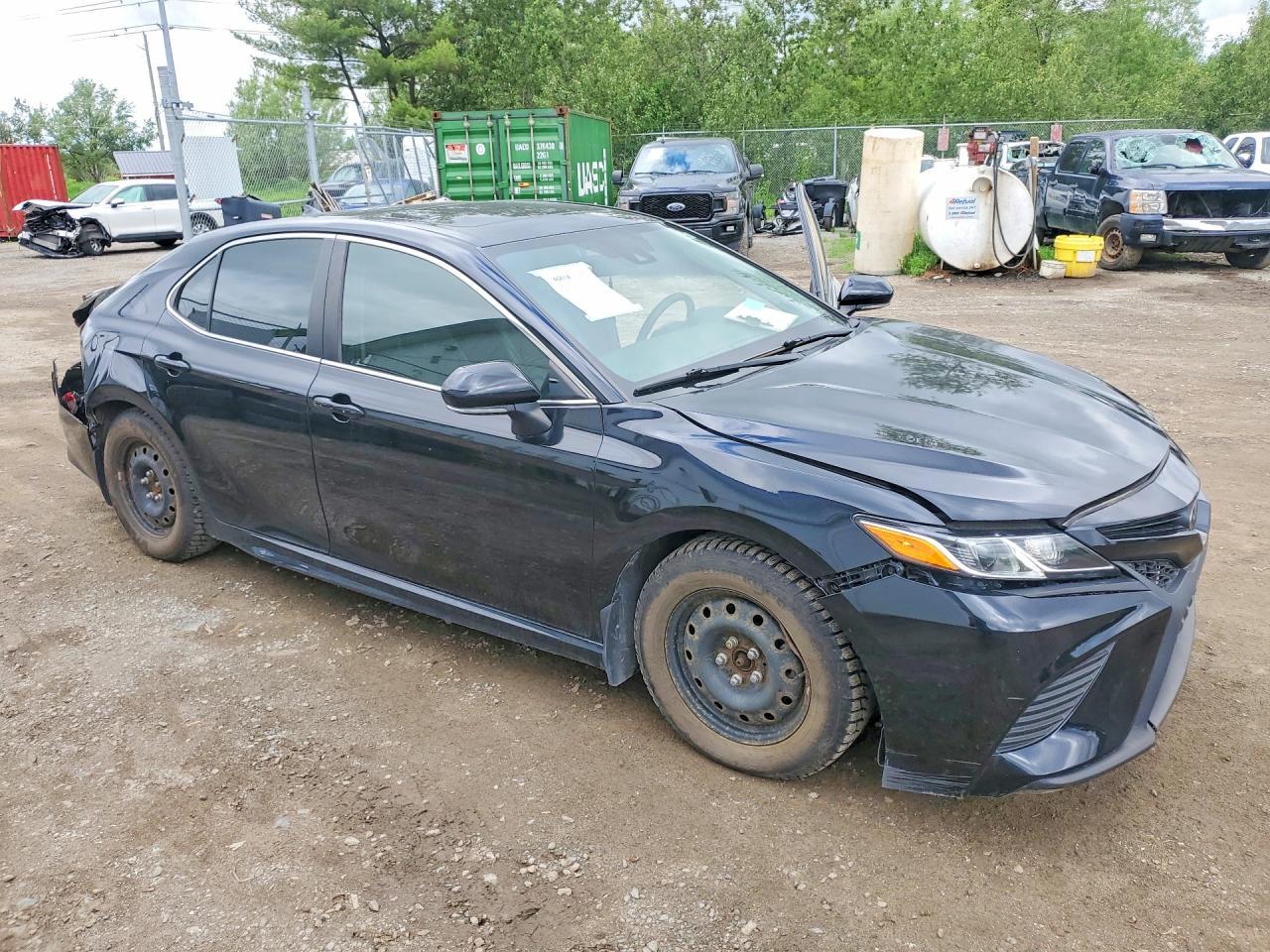 2019 Toyota Camry - Фото 4