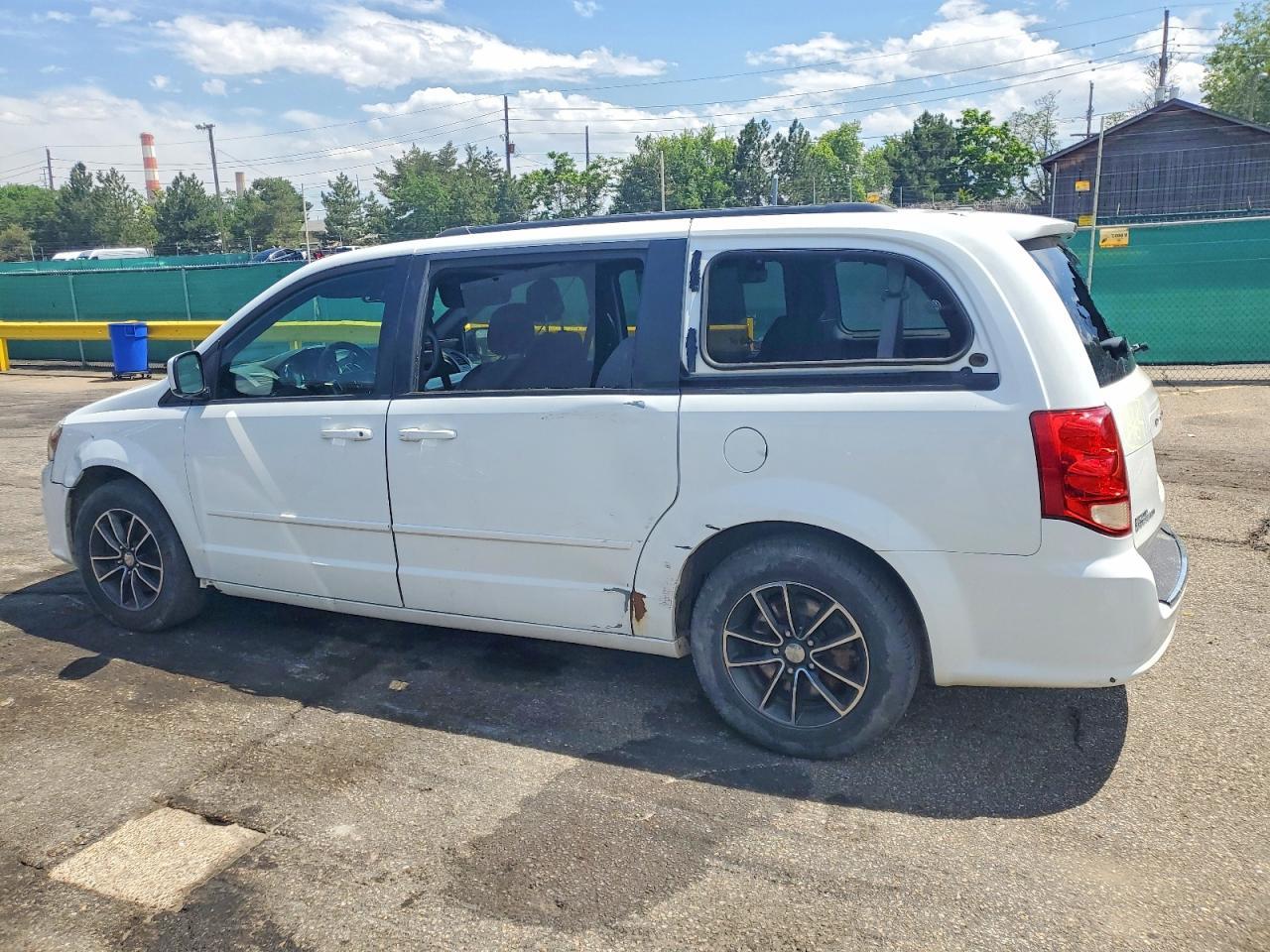 2017 Dodge Grand Caravan Gt - Фото 2