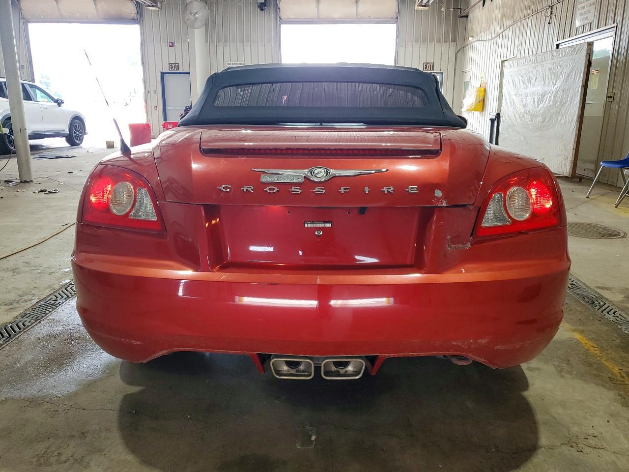2005 Chrysler Crossfire Limited - Image 6