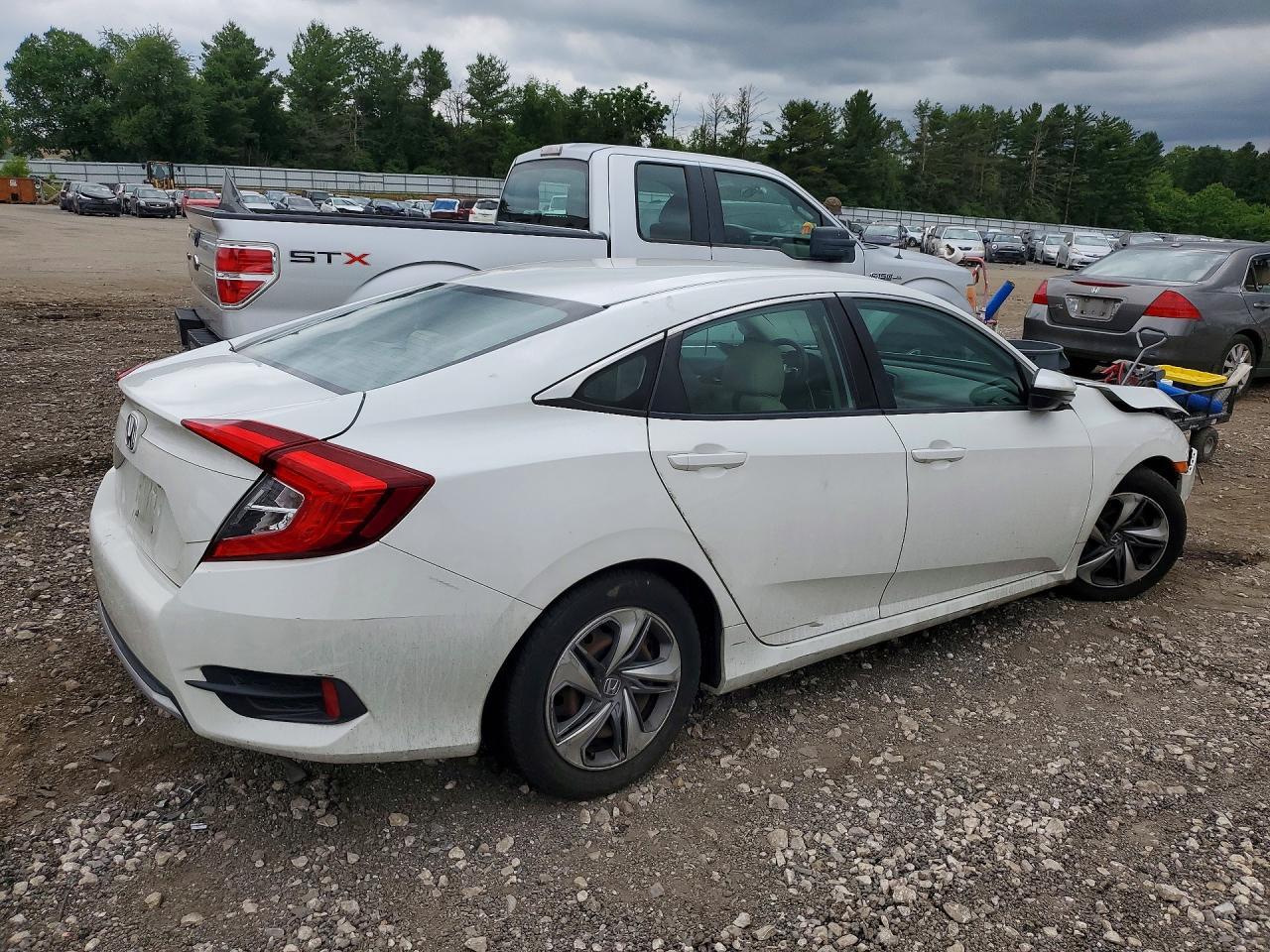 2019 Honda Civic Lx - Image 3