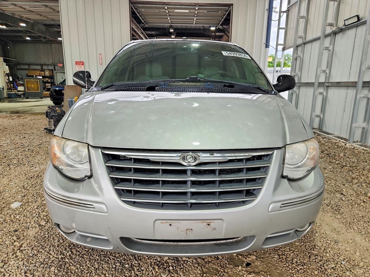 2007 Chrysler Town & Country Limited - Фото 5
