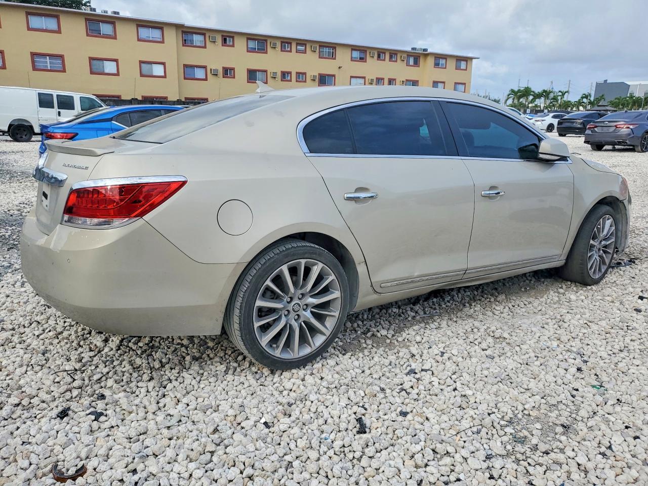 2012 Buick Lacrosse Premium - Фото 3