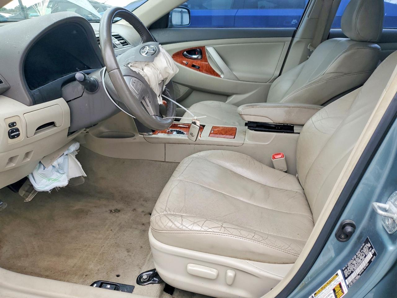2010 Toyota Camry Xle V6 - Фото 7