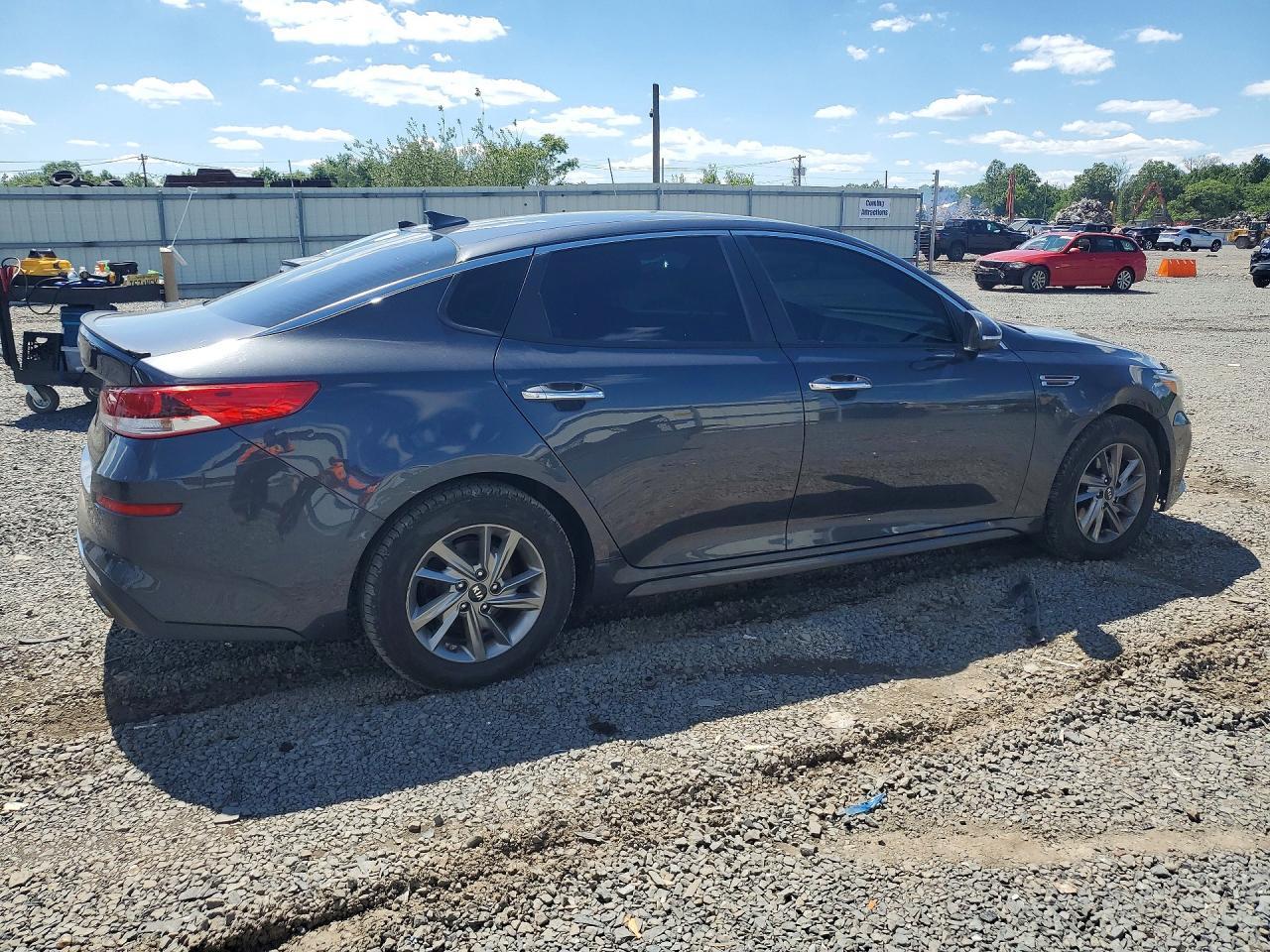 2019 Kia Optima Lx - Image 3