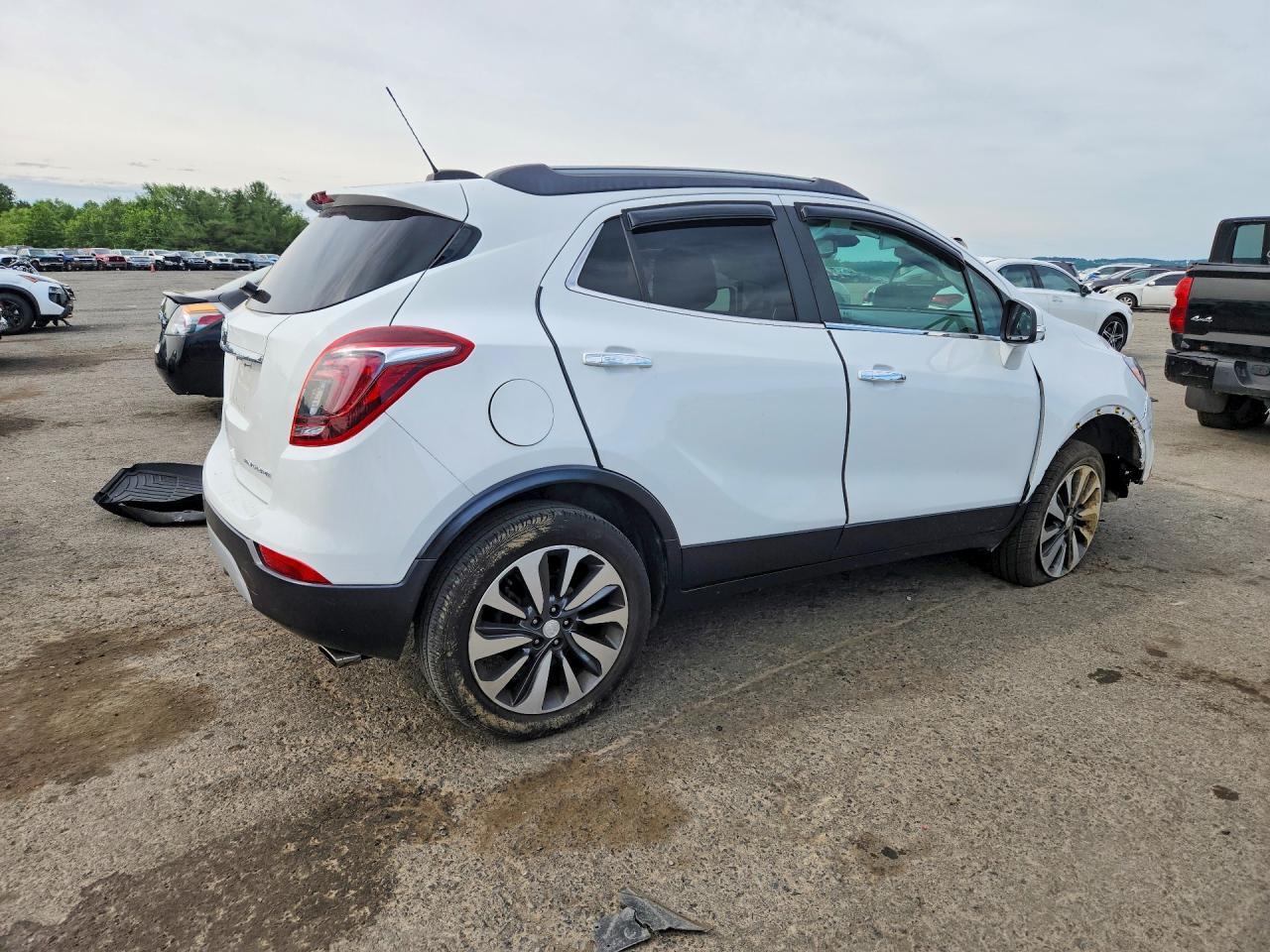 2017 Buick Encore Essence - Фото 3