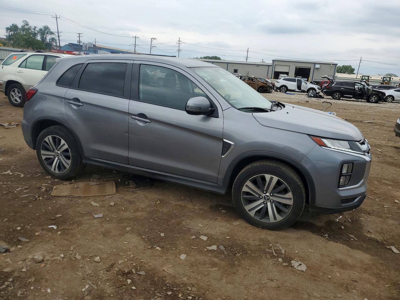 2021 Mitsubishi Outlander Sport Es - Фото 4