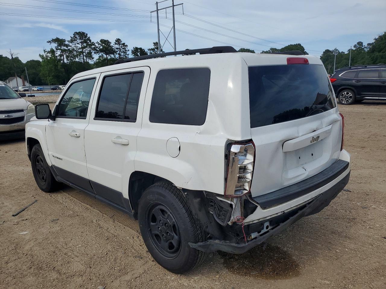 2014 Jeep Patriot Sport - Image 2