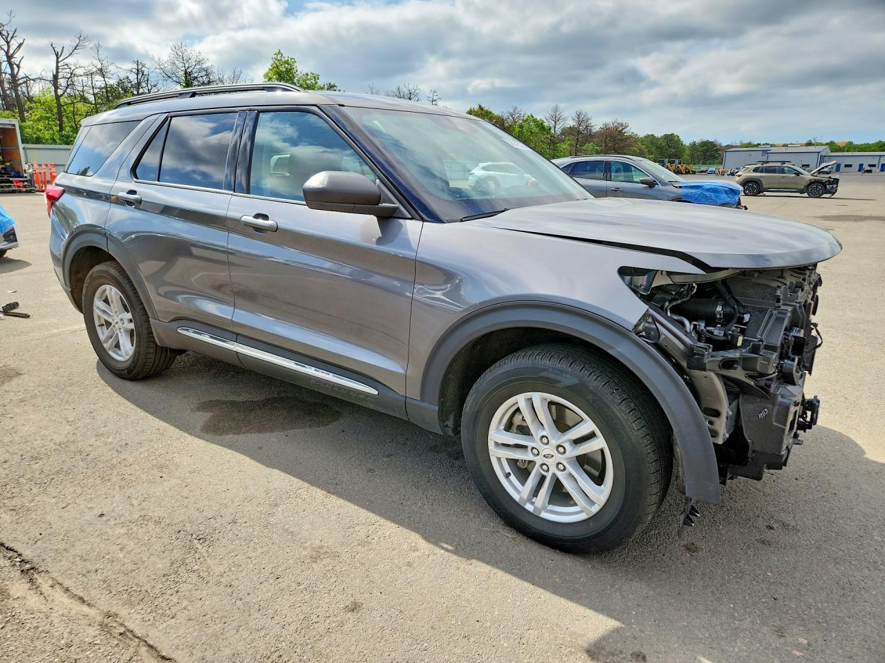 2024 Ford Explorer Xlt - Фото 4