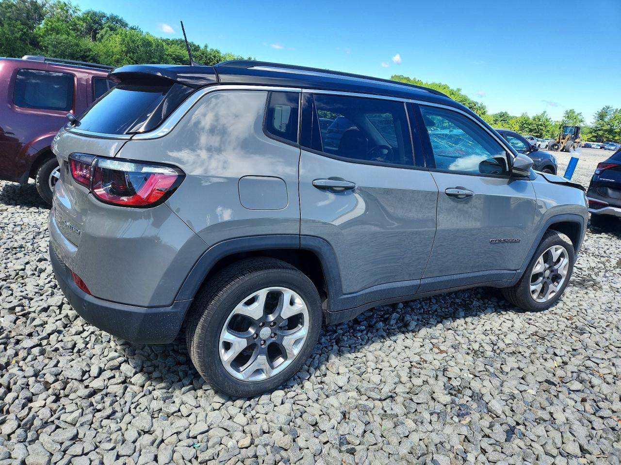 2021 Jeep Compass Limited - Фото 3
