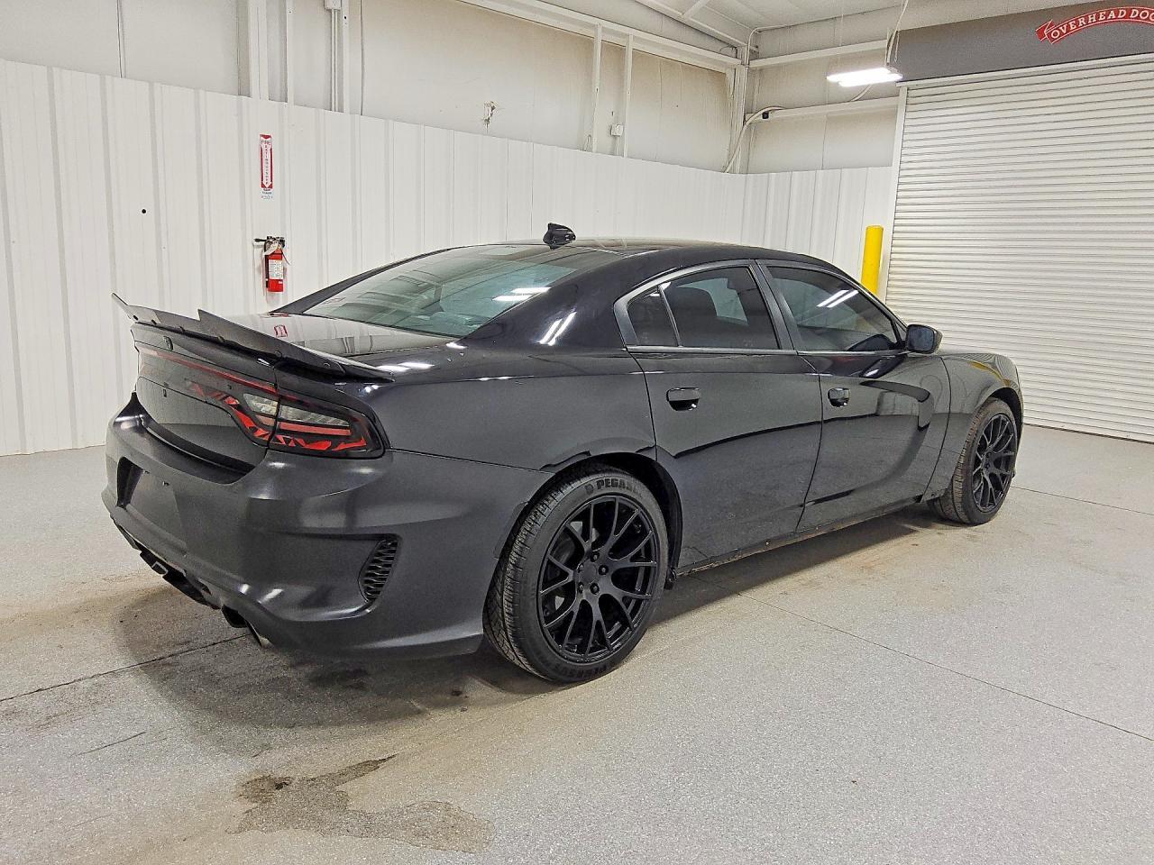 2019 Dodge Charger R - Image 3