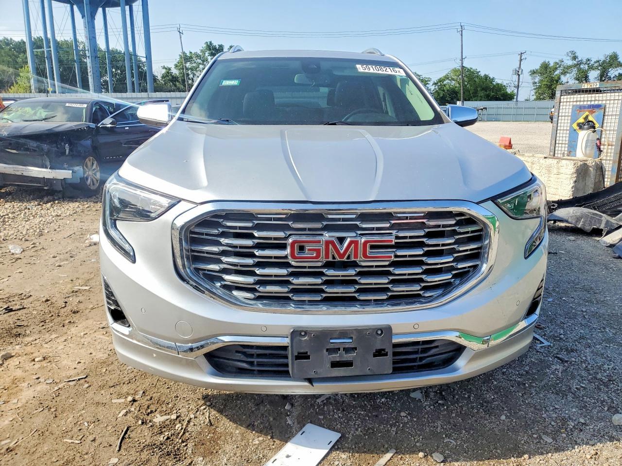 2020 GMC Terrain Denali - Фото 5