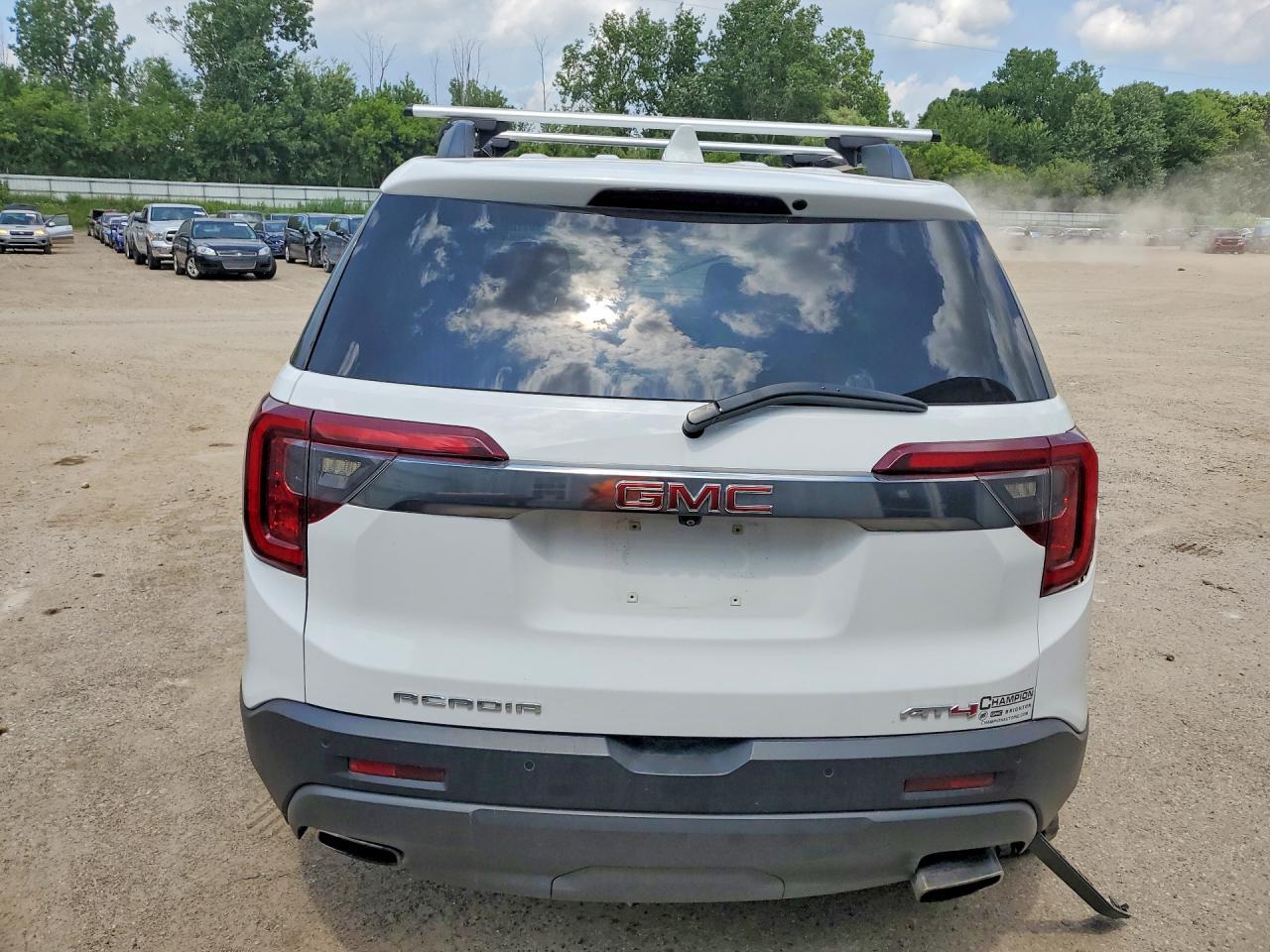 2021 GMC Acadia At4 - Image 6
