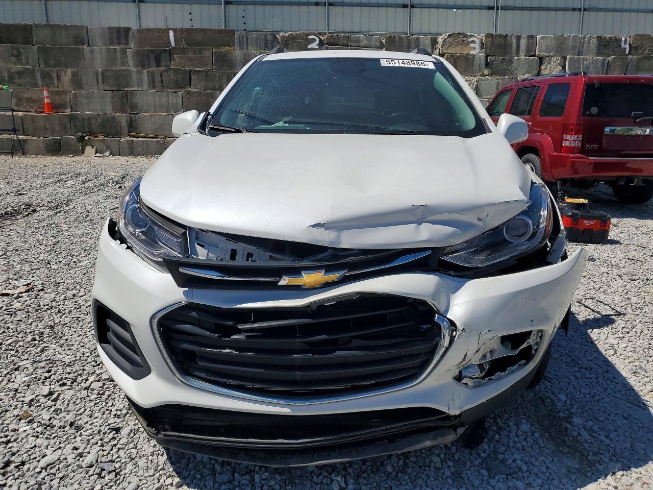 2022 Chevrolet Trax 1Lt - Image 5