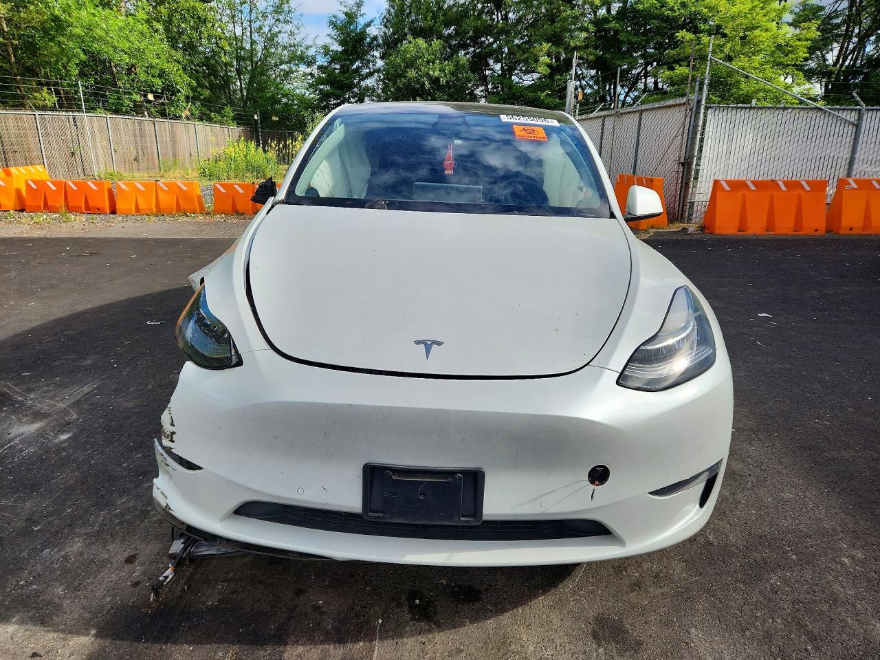 2022 Tesla Model Y - Фото 5