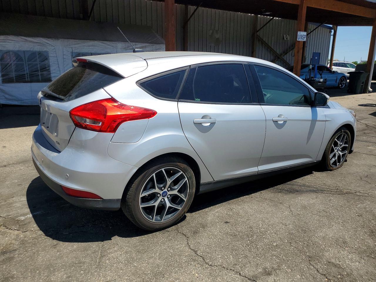 2017 Ford Focus Sel - Фото 3