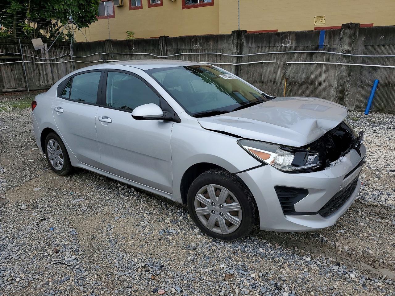 2022 Kia Rio Lx - Image 4
