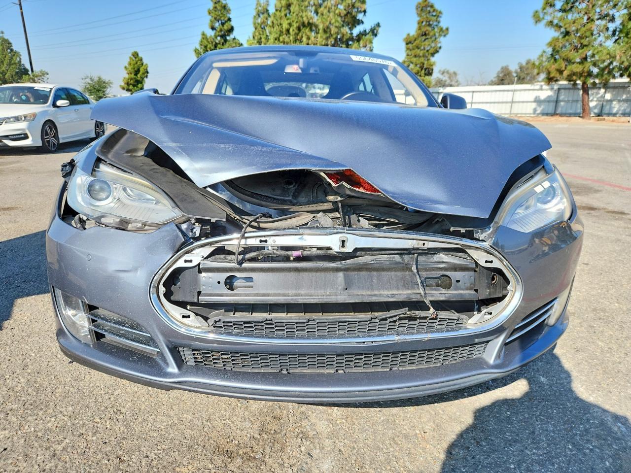 2014 Tesla Model S - Фото 5