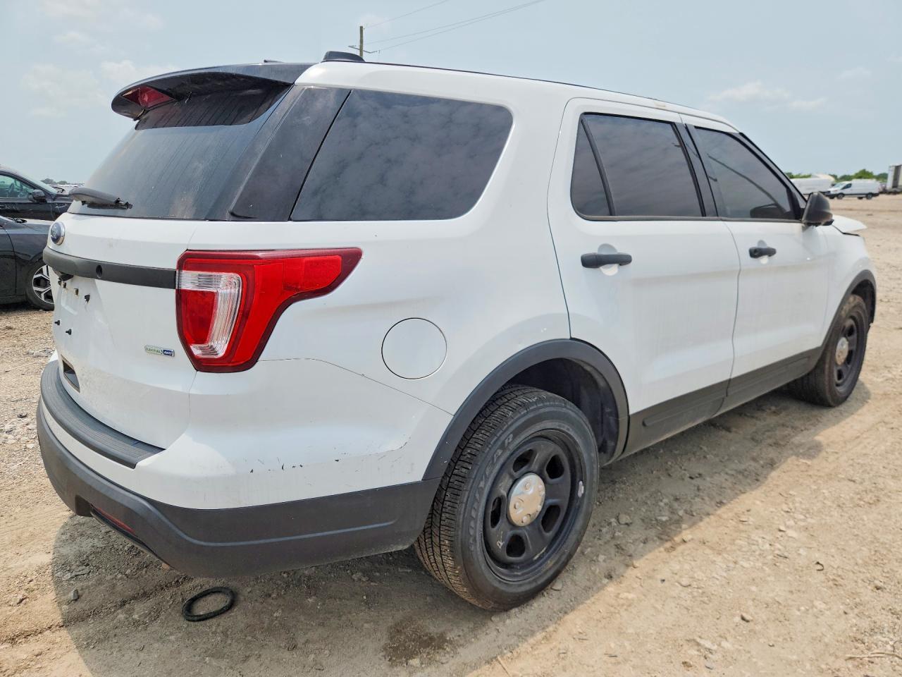 2018 Ford Explorer Police Interceptor - Фото 3