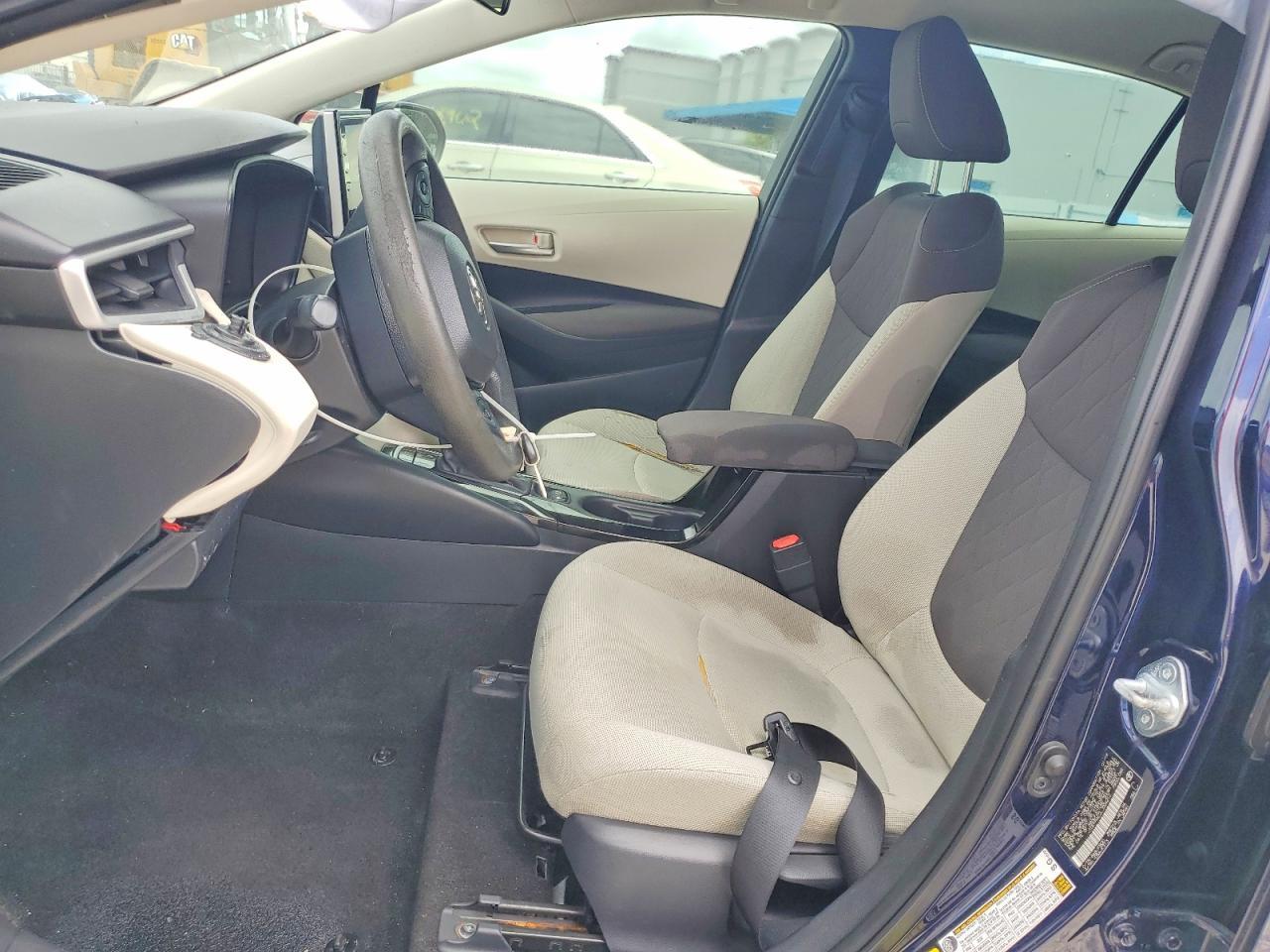 2020 Toyota Corolla Le - Image 7