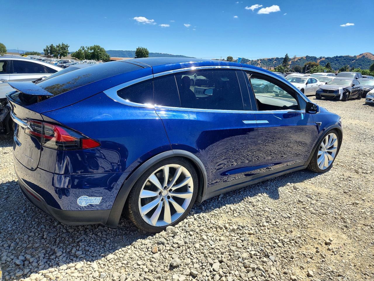2021 Tesla Model X - Image 3