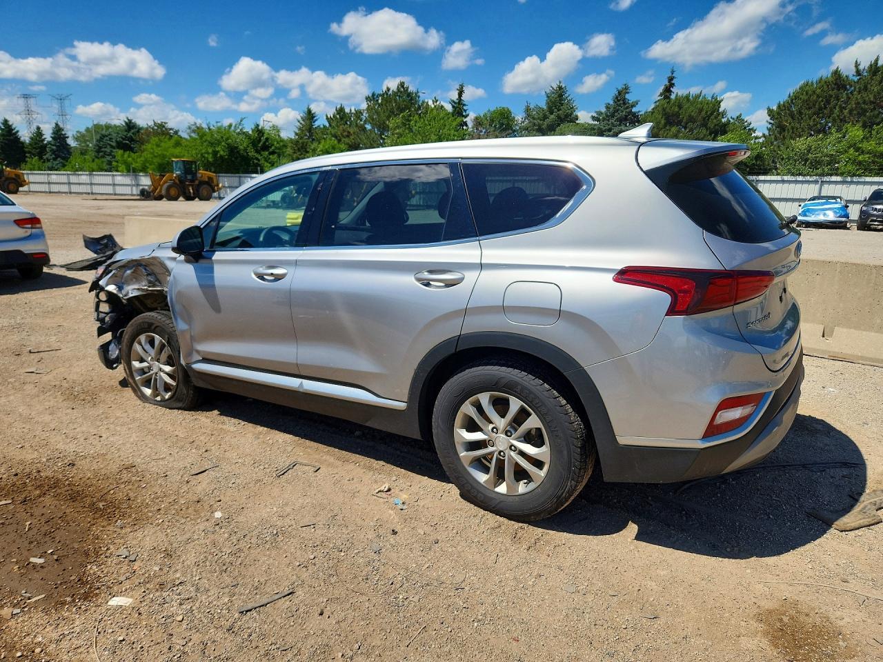 2020 Hyundai Santa Fe Sel - Image 2