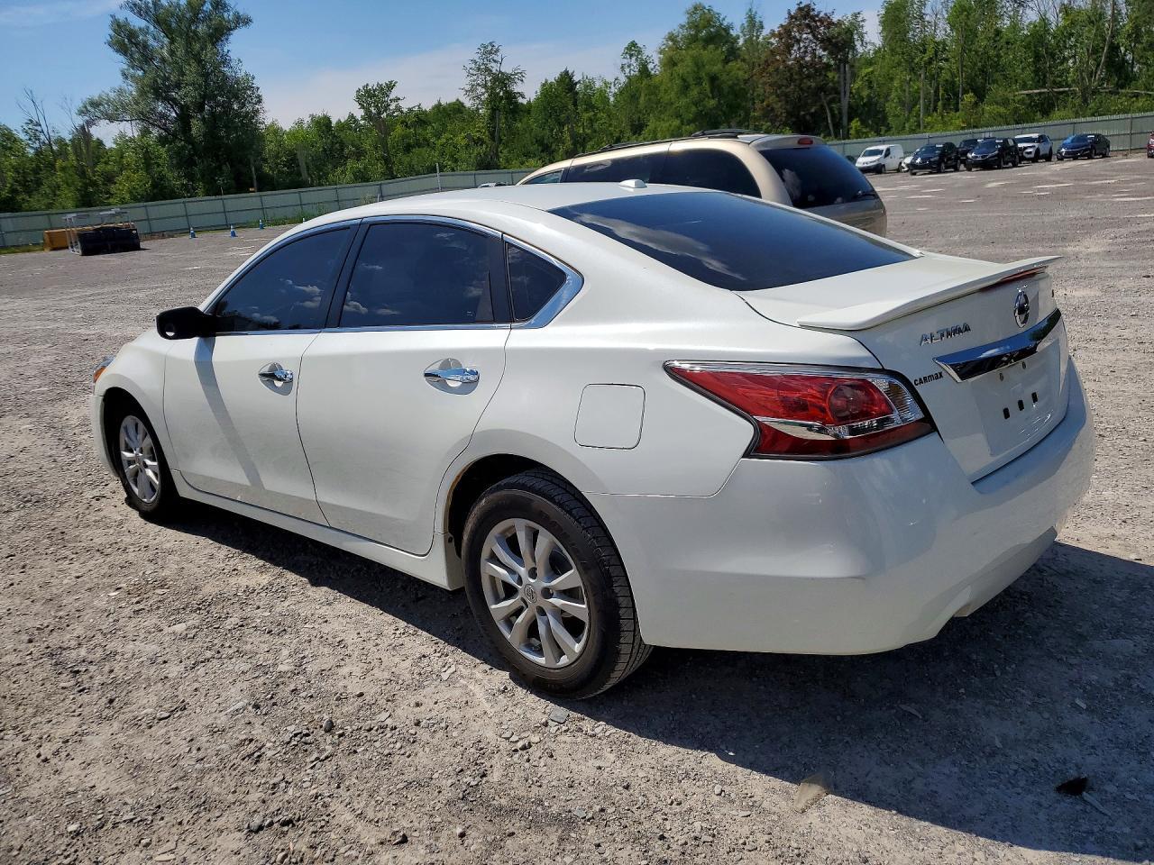 2014 Nissan Altima 2.5 S - Фото 2