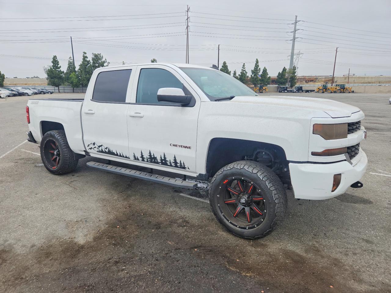 2017 Chevrolet Silverado Lt - Фото 4