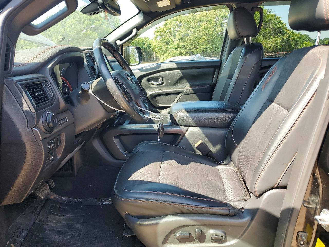 2021 Nissan Titan Pro-4X - Image 7