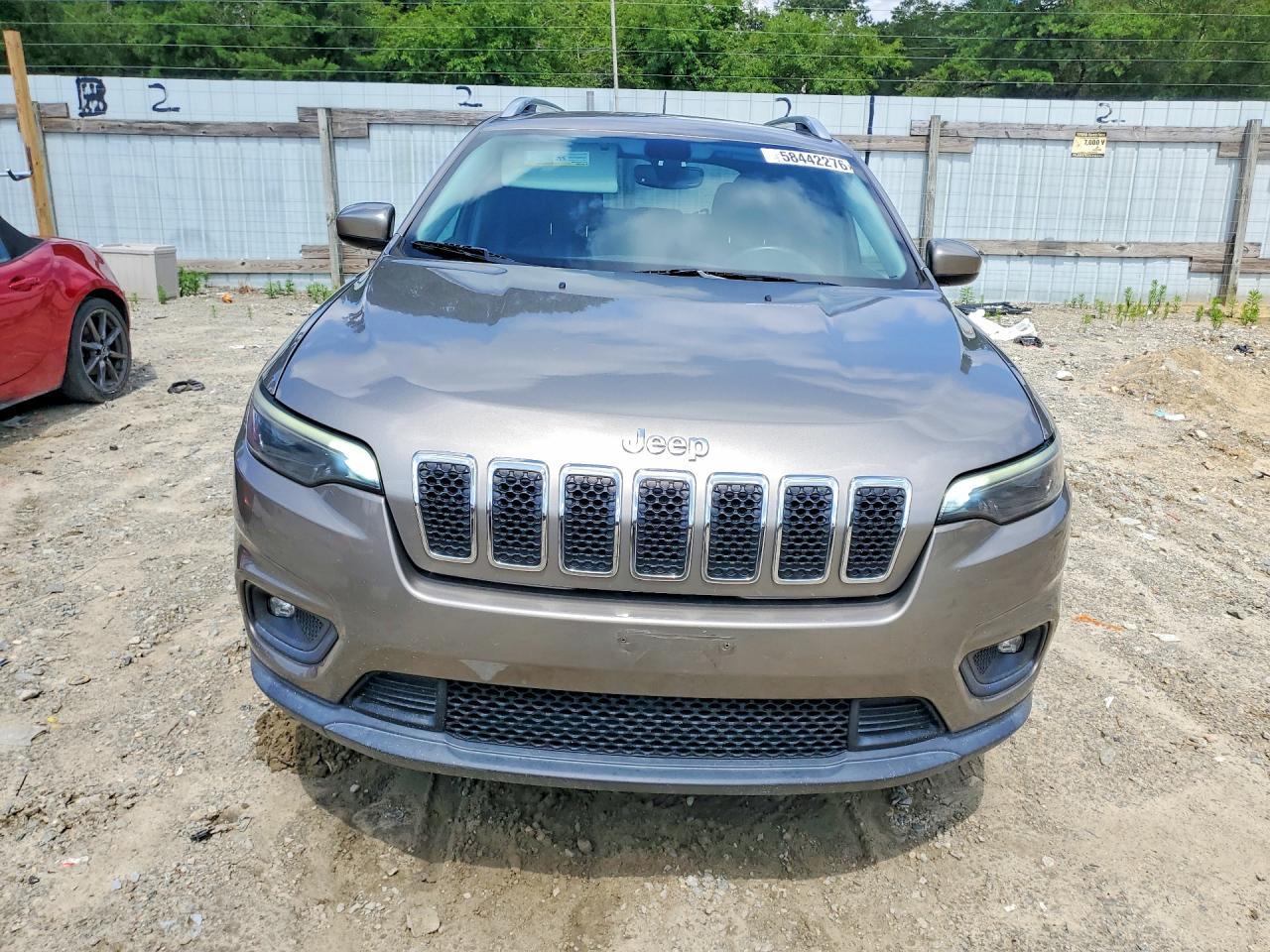 2019 Jeep Cherokee Latitude Plus - Фото 5