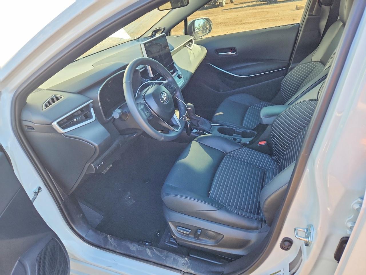 2025 Toyota Corolla Xse - Image 7