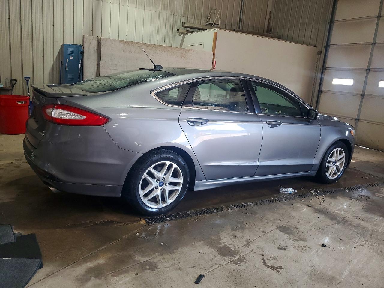 2014 Ford Fusion Se - Фото 3